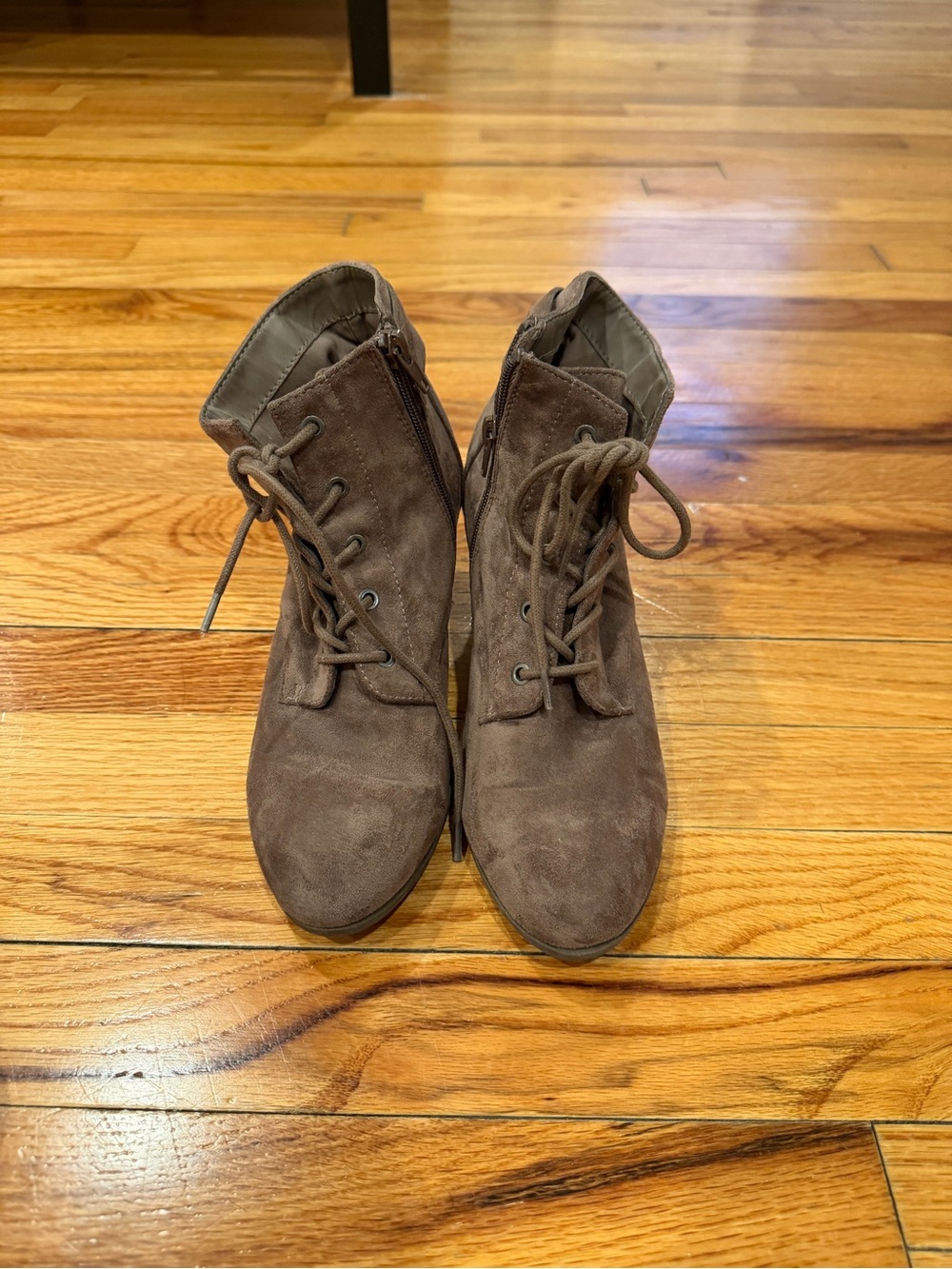 Women's Brown Suede Lace-Up Ankle Boots